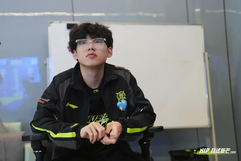 Assum:Elk和Hang都很厉害,希望明天在下路能打得激烈一些